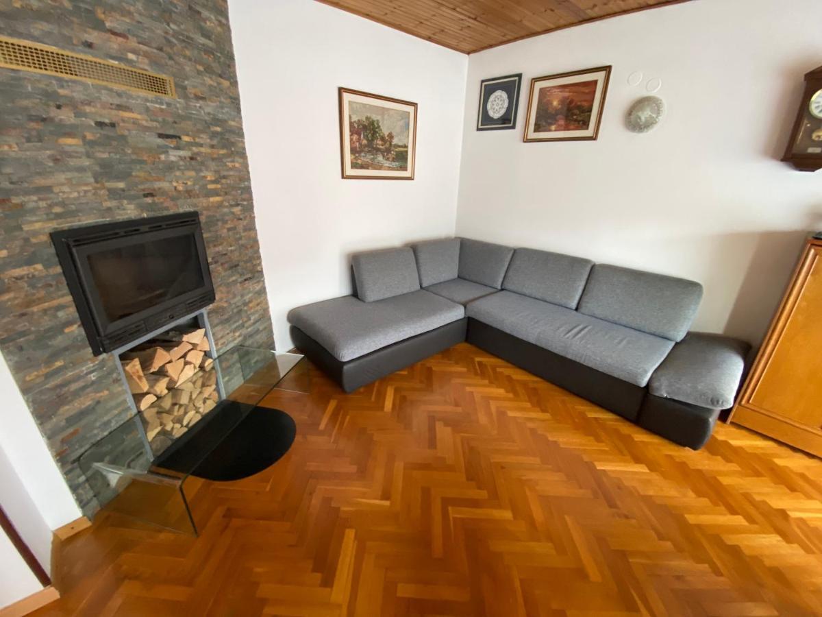 Apartma Magnolija ノヴァ・ゴリツァ エクステリア 写真
