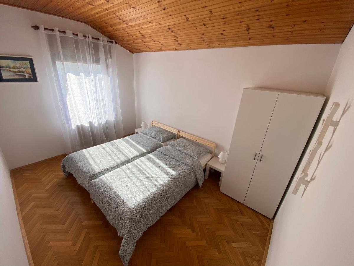 Apartma Magnolija ノヴァ・ゴリツァ エクステリア 写真