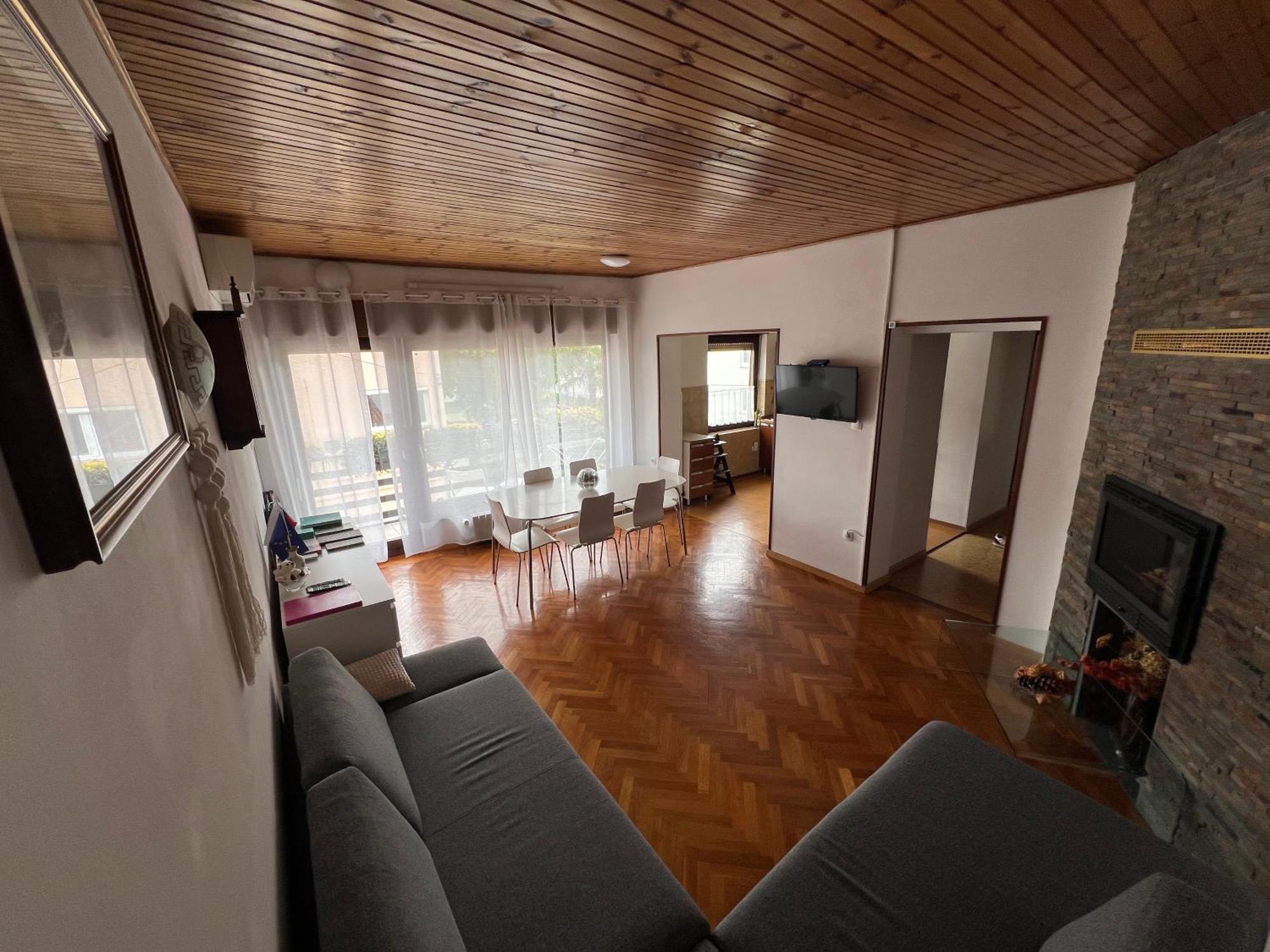 Apartma Magnolija ノヴァ・ゴリツァ エクステリア 写真
